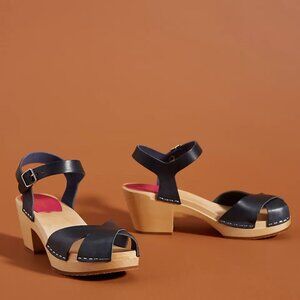 Swedish Hasbeens Mirja Clog Sandals in Black Leather Size 41